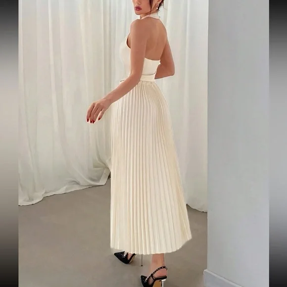 Matching 2 piece co-ord set - Ivory/cream Halter top vest & pleated midi skirt - Picture 3 of 6